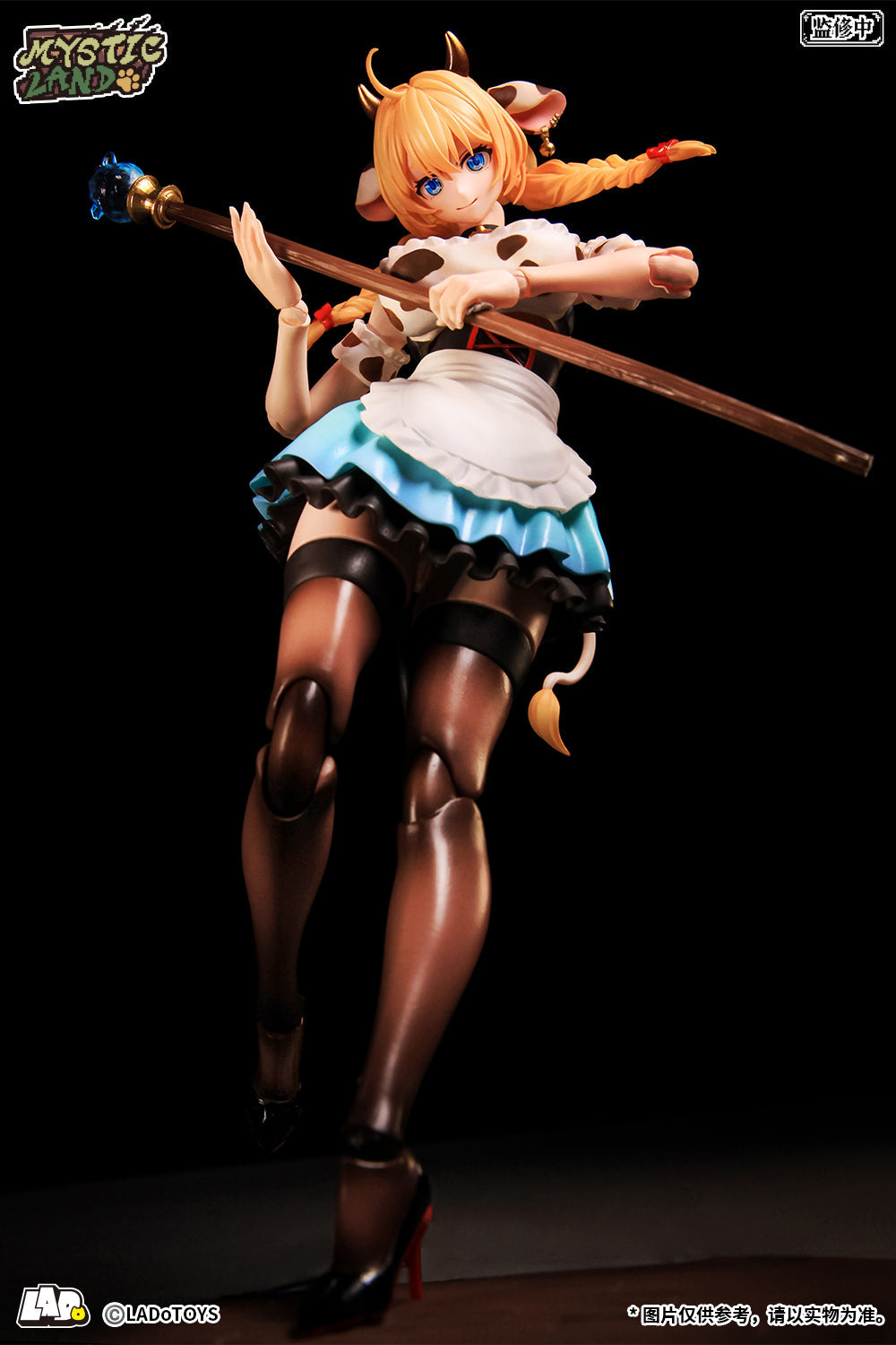 ERA-003 Daisy Taurus Waitress Ver. 1/12 Action Figure