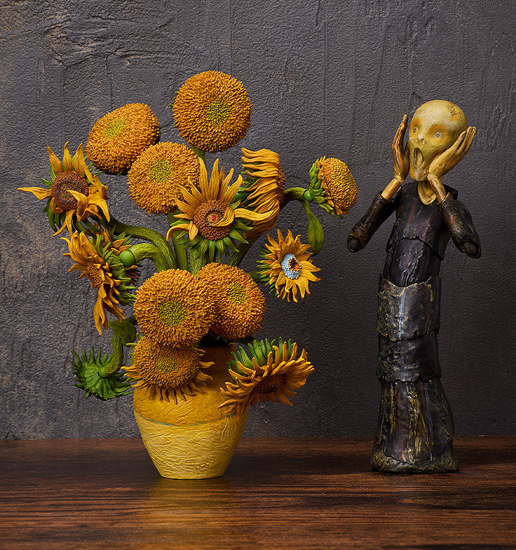 figma Sunflowers by Van Gogh