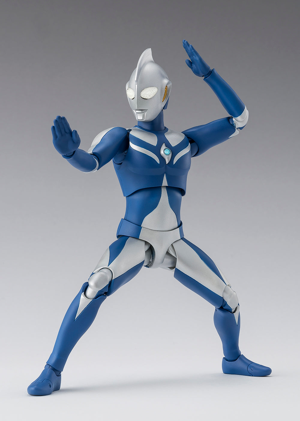 S.H.Figuarts Ultraman Cosmos Luna Mode