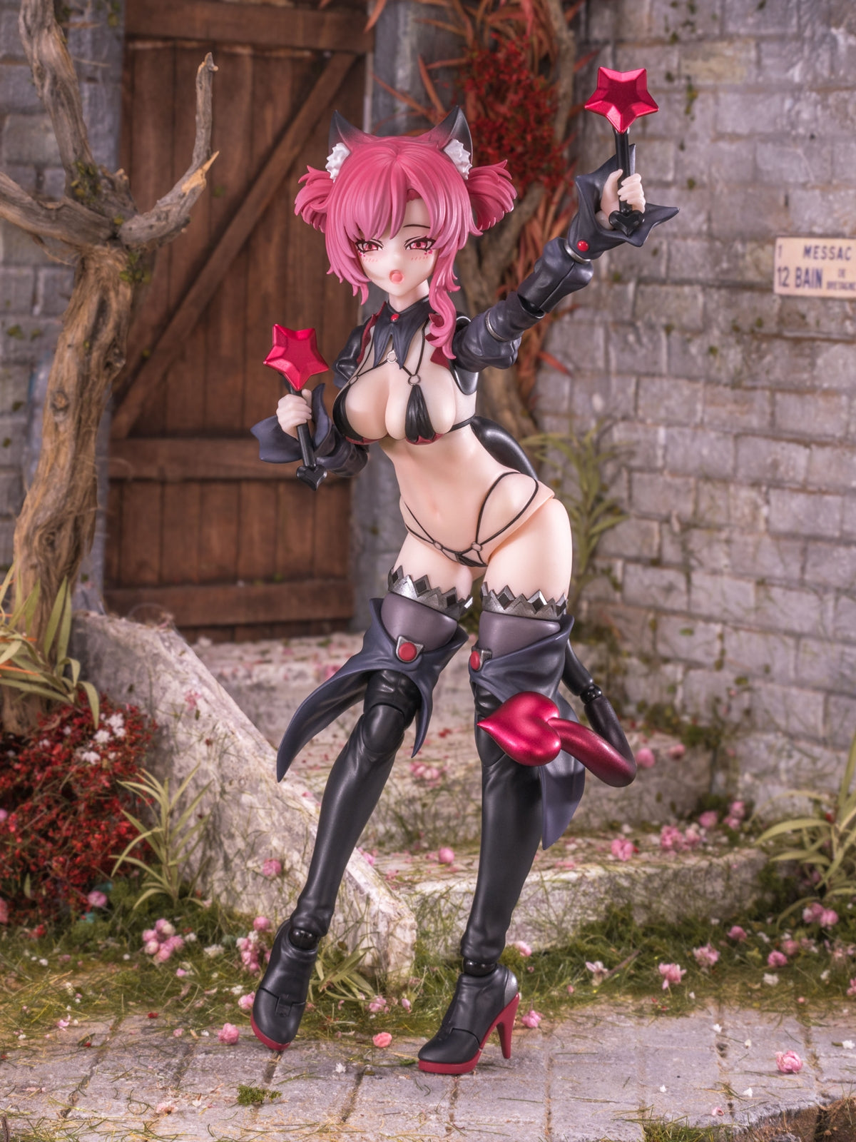 The Apprentice Witch Hoshikawa Neco (Red) 1/12 Action Figure