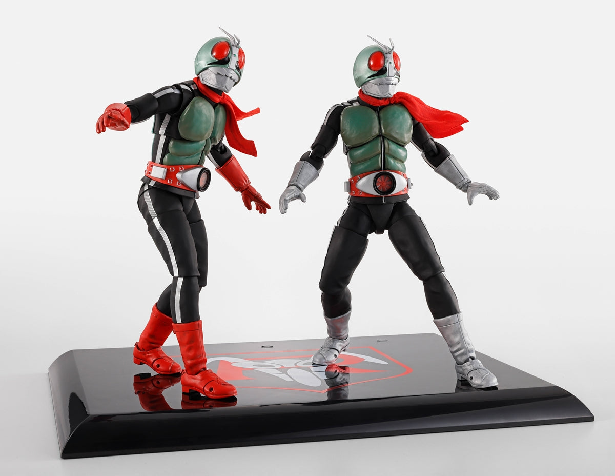 S.H.Figuarts (Shikocchou Seihou) Masked Rider 1 Legendary Showa Masked Riders Edition (First Release)