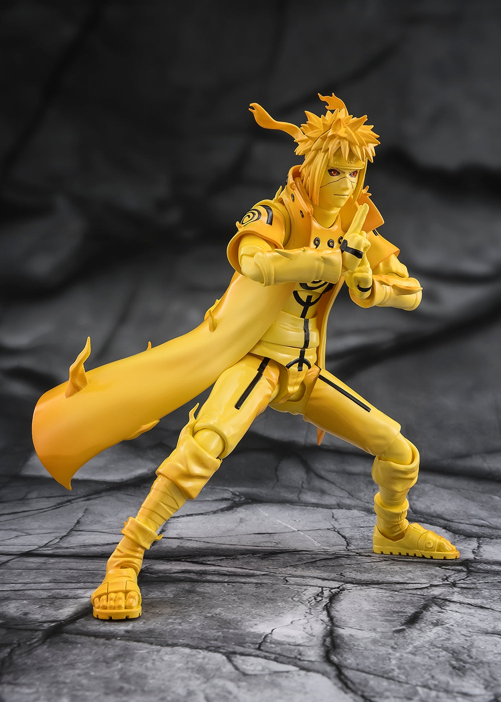 S.H.Figuarts Minato Namikaze (Kurama Link Mode) -Bond of Light That Shatters Darkness-