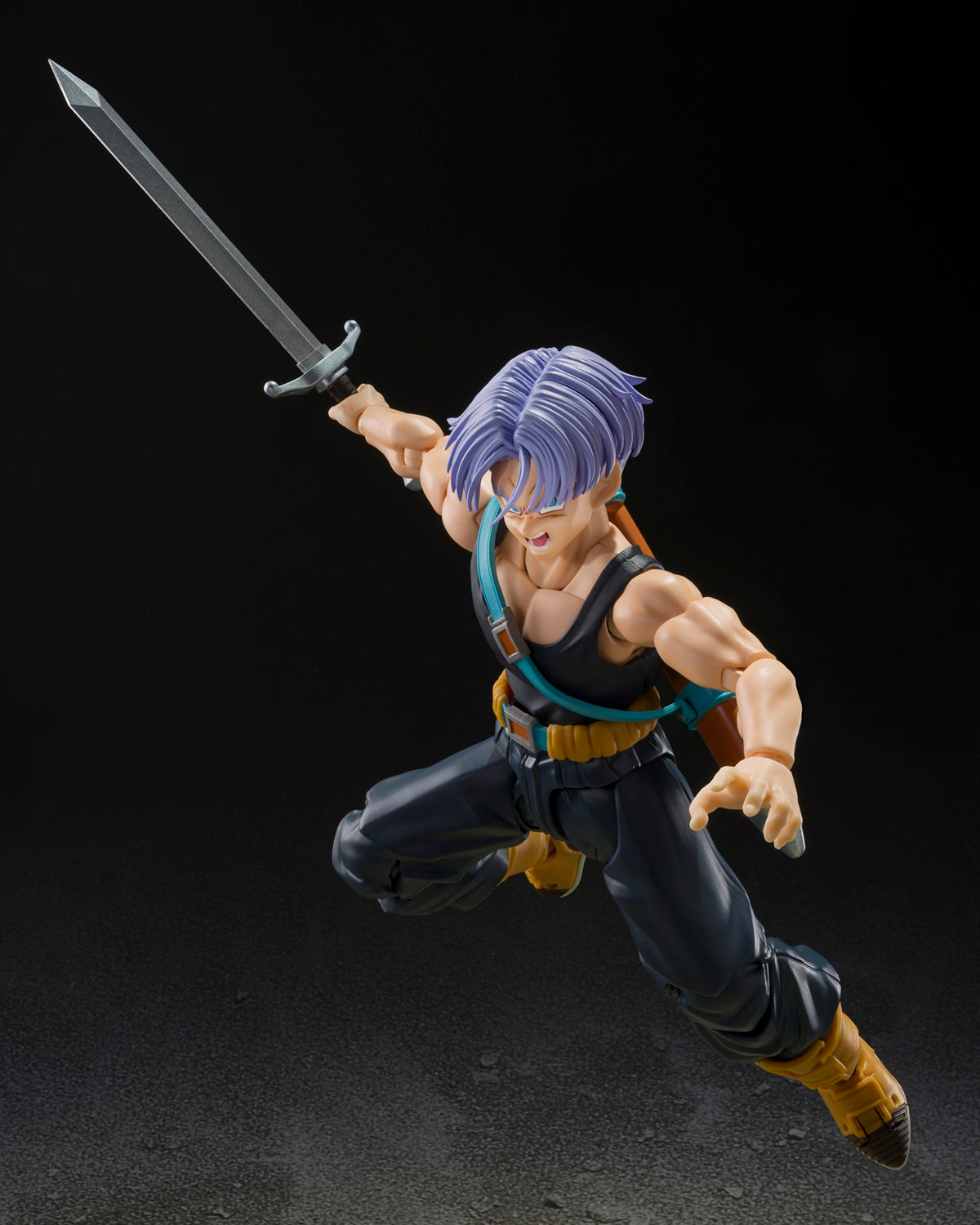 S.H.Figuarts Trunks (Z-Fighters) Limited Edition with Z-Fighters Group Base Ver. B