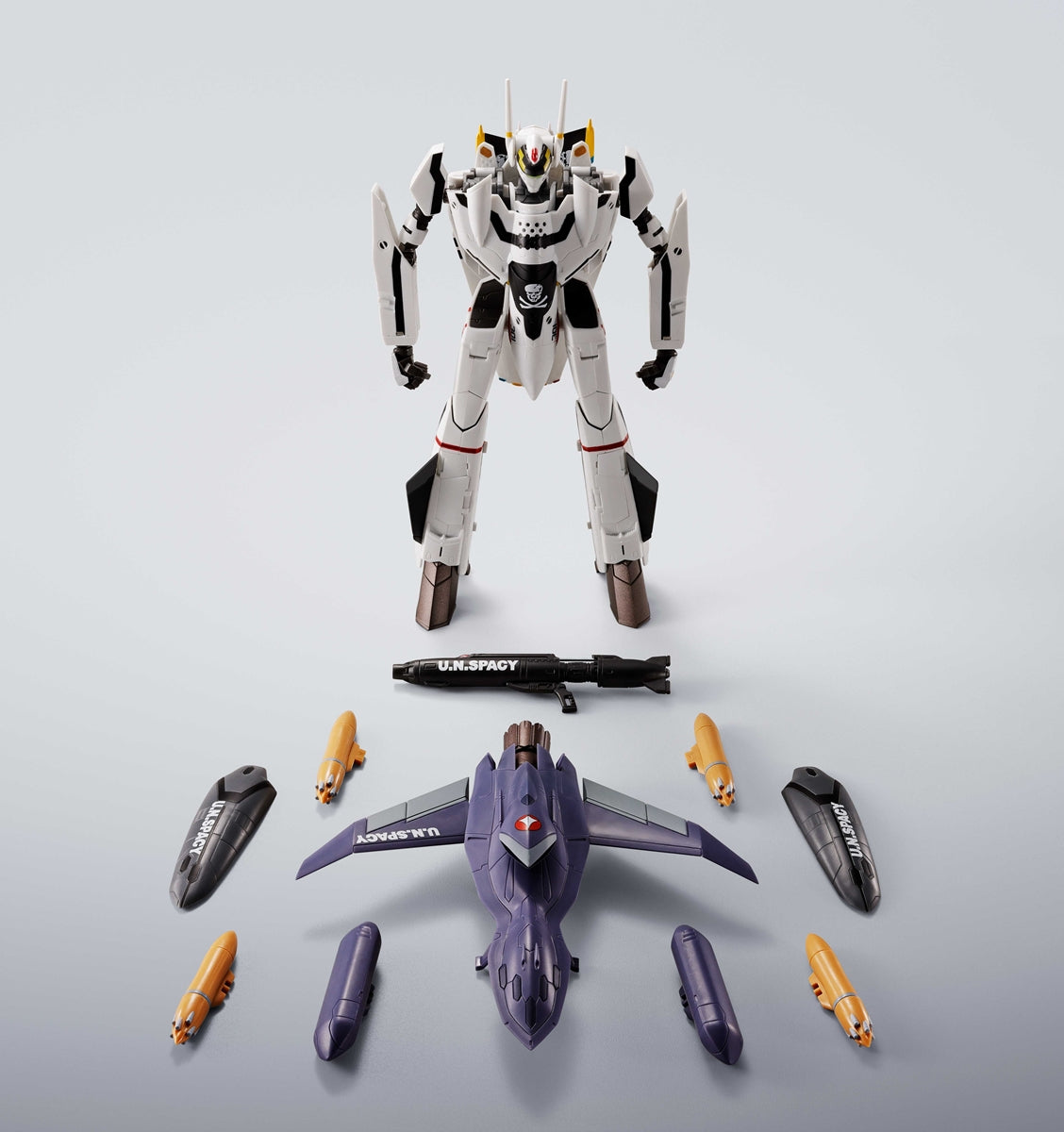 Hi-Metal R VF-0S Phoenix (Roy Focker Use) + QF-2200D-B Ghost